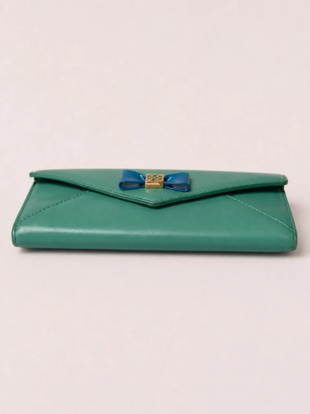 Tory Burch Green Leather Bow Continental Envelope Wallet Blue Enamel Bow
